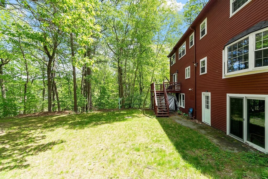 8 Scott Road, Littleton MA 01460 photo 5