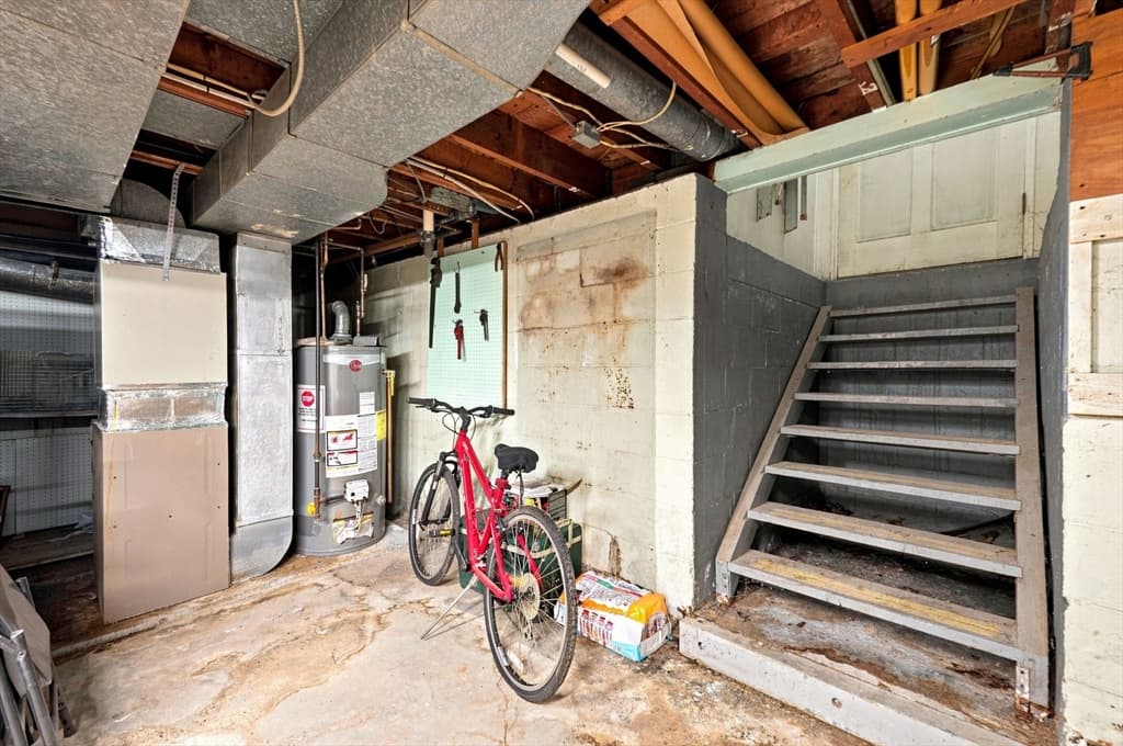 124 E Meadow Rd, Lowell MA 01854 photo 37