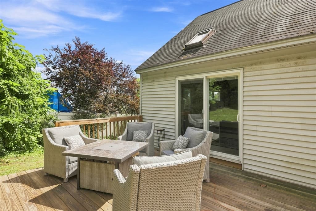 124 E Meadow Rd, Lowell MA 01854 photo 39