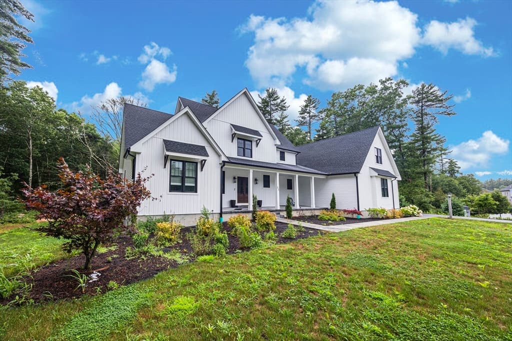63 Whitetail Lane, Middleboro MA 02346 photo 2