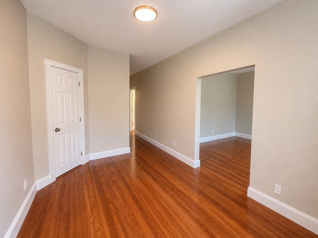 22 Fernboro St, Boston MA 02121 photo 11