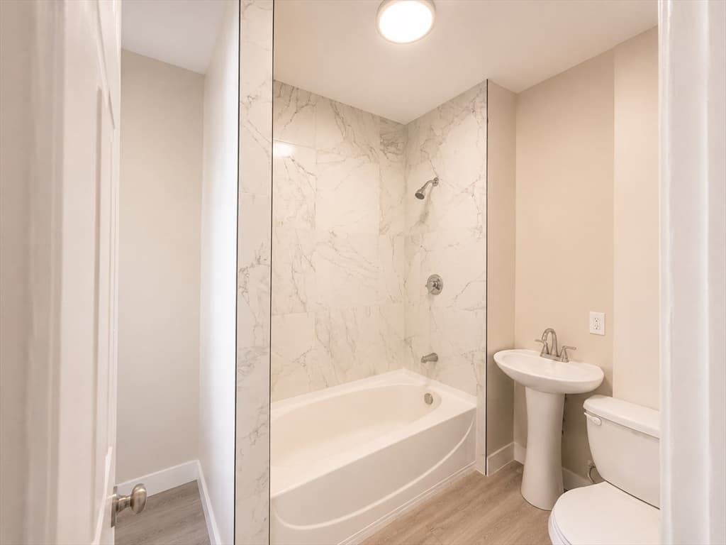 22 Fernboro St, Boston MA 02121 photo 21