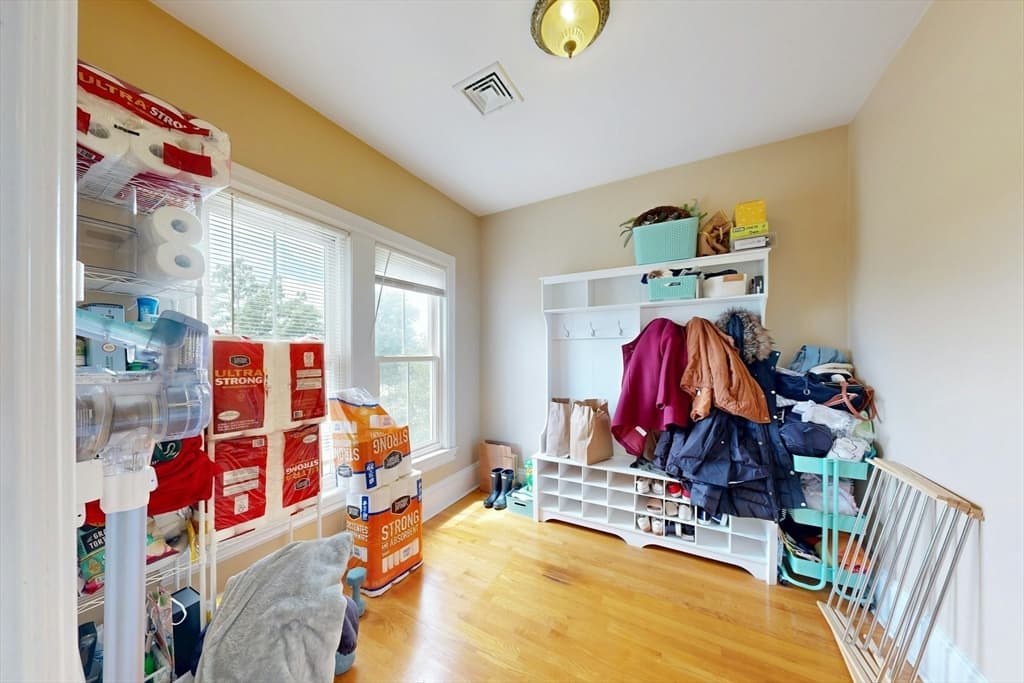 561 Broadway # A2, Somerville MA 02145 photo 24