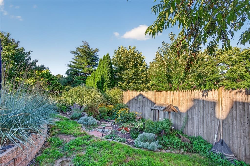 18 Vernon St, Ayer MA 01432 photo 33