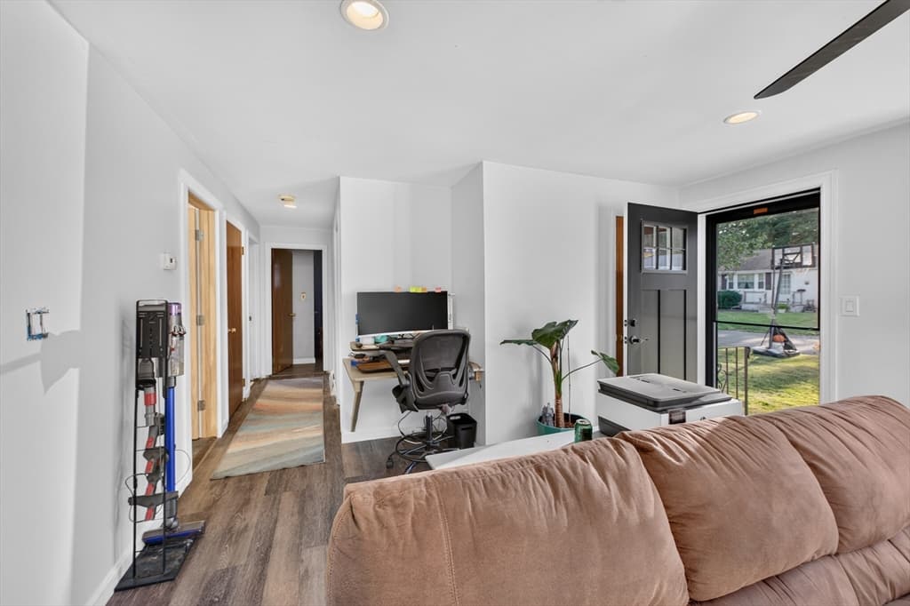 18 Vernon St, Ayer MA 01432 photo 15