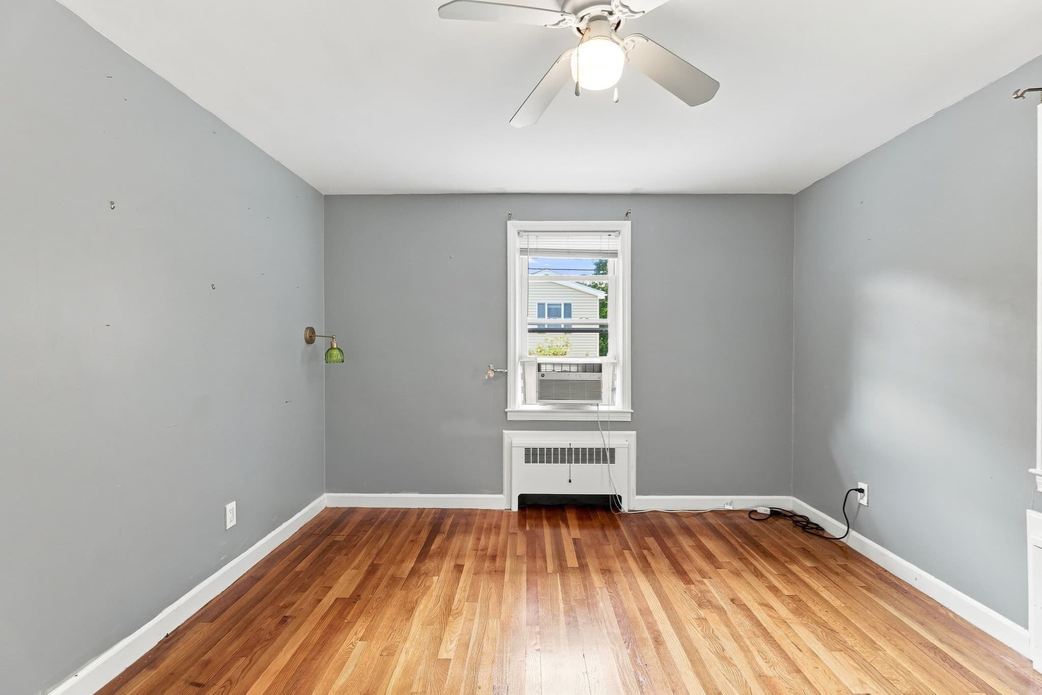 Single Family Residence at 28 Hilltop Circle, Worcester MA 01609, photo 26 of 40
