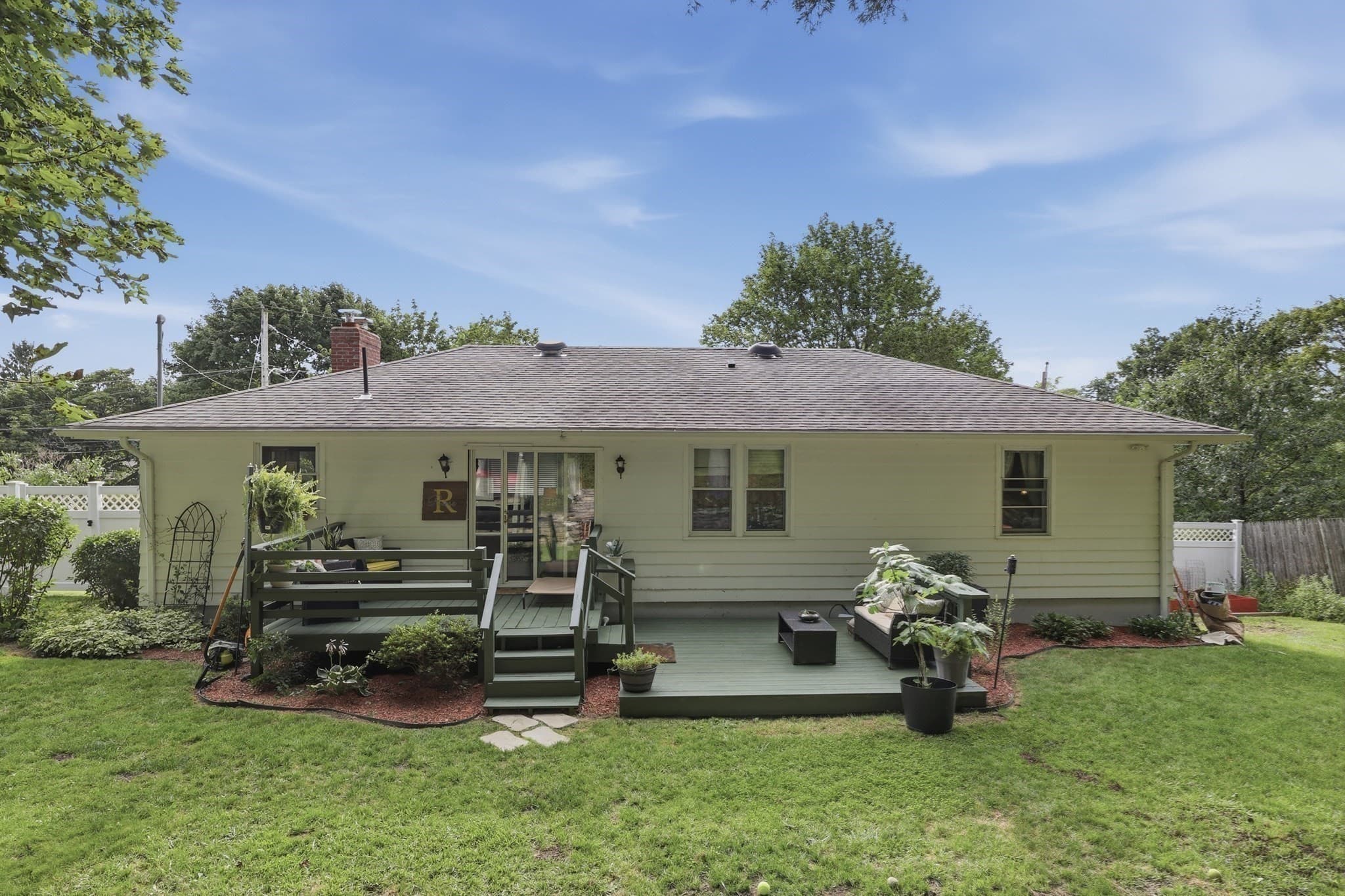 Single Family Residence at 28 Hilltop Circle, Worcester MA 01609, photo 38 of 40