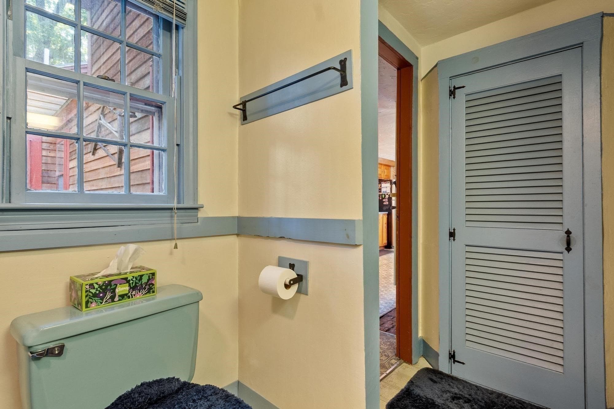 Single Family Residence at 38 Laurelwood Rd, Sterling MA 01564, Sterling, photo 26 of 40