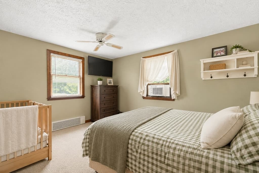 Single Family Residence at 3 Harrison Ave, Lakeville MA 02347, Lakeville, photo 16 of 42