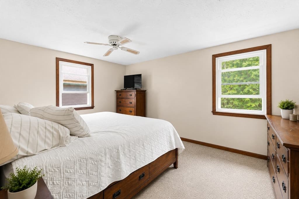 Single Family Residence at 3 Harrison Ave, Lakeville MA 02347, Lakeville, photo 15 of 42