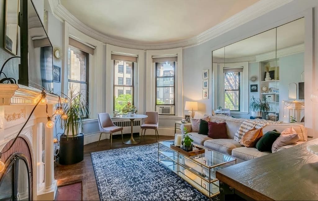 271 Dartmouth Street # 2M, Boston MA 02116