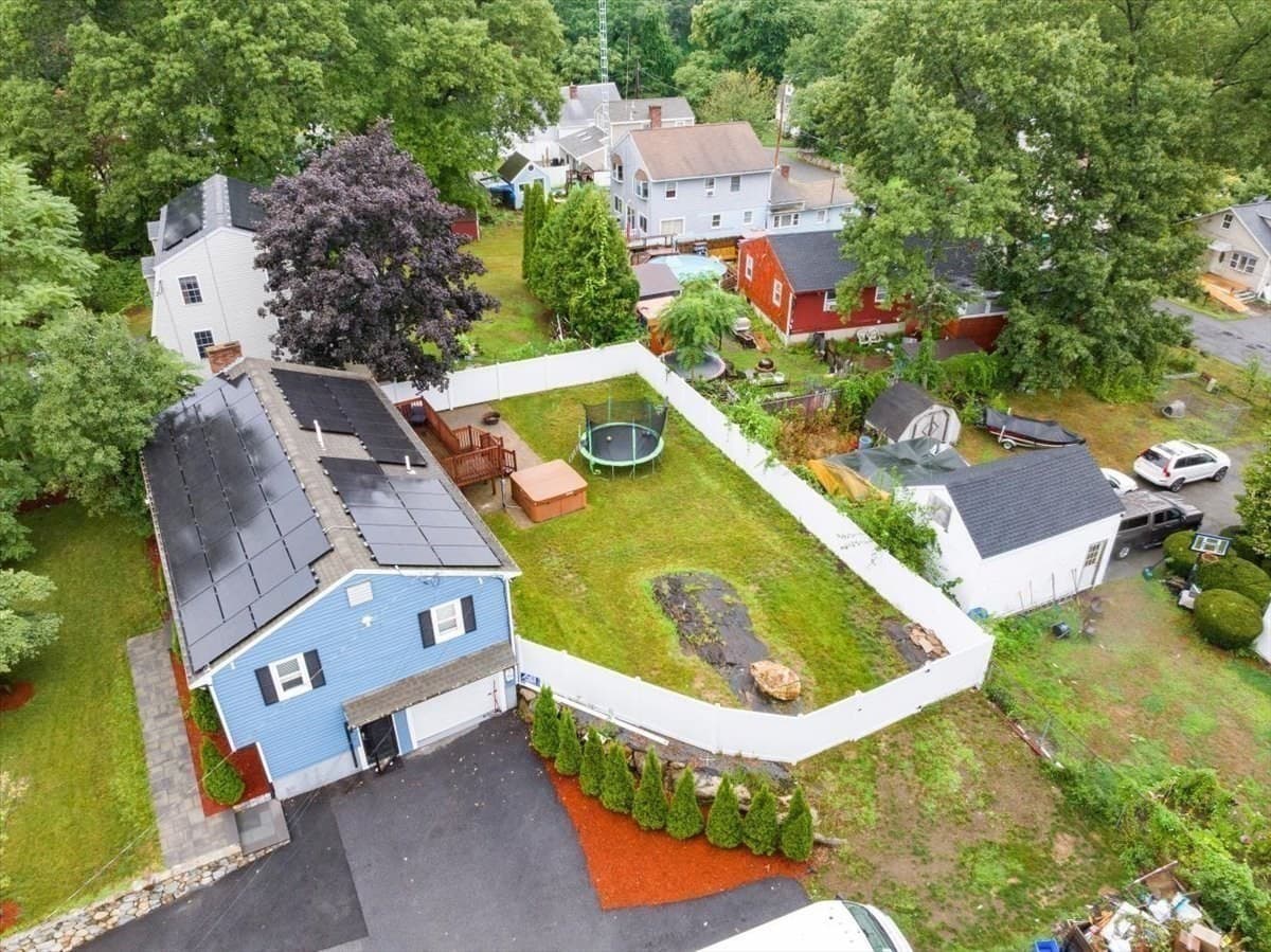 Single Family Residence at 7 Alyssum, Billerica MA 01821, photo 2 of 42