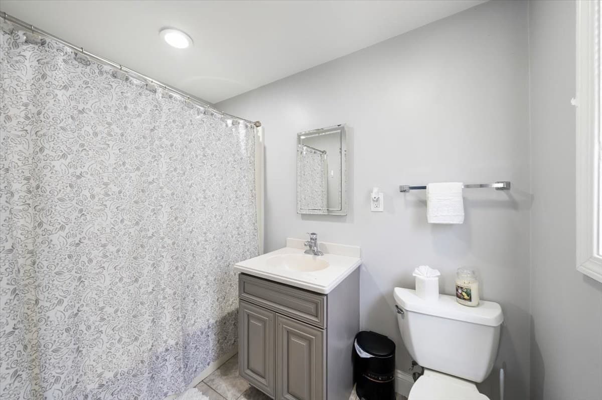 Single Family Residence at 7 Alyssum, Billerica MA 01821, photo 20 of 42