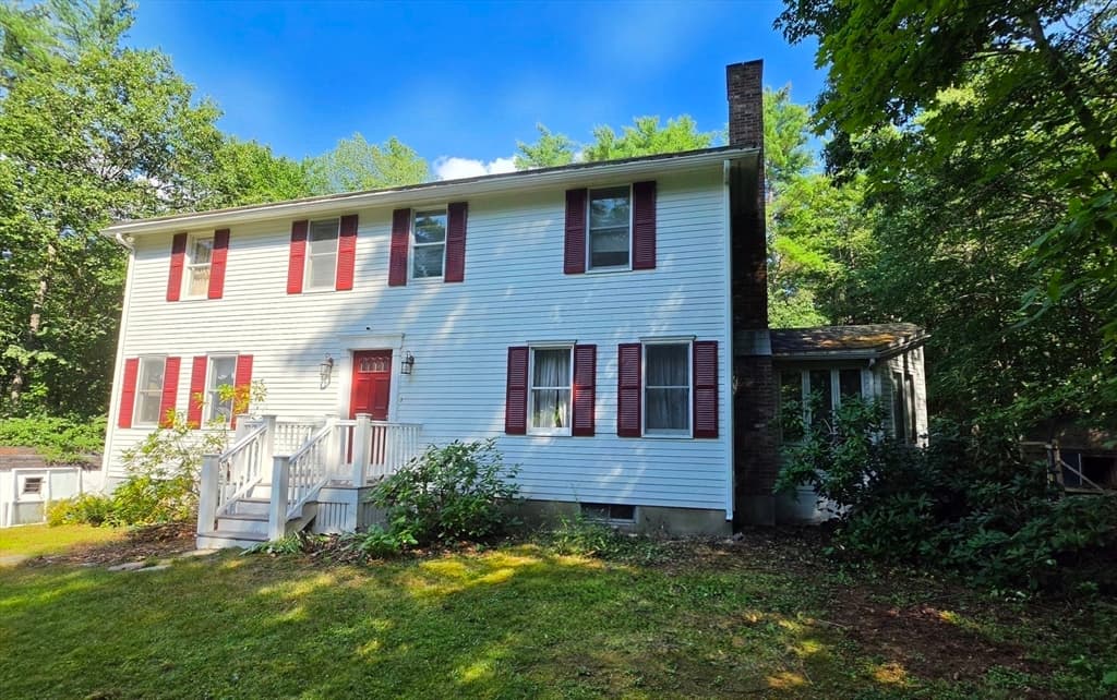 2 Greenleaf Dr, Exeter NH 03833 photo 3