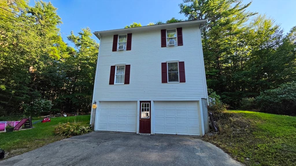 2 Greenleaf Dr, Exeter NH 03833 photo 5