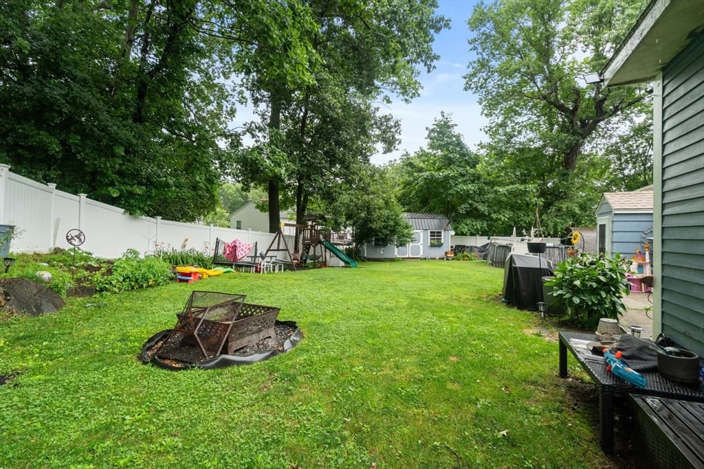 31 Helen Dr, West Boylston MA 01583 photo 22