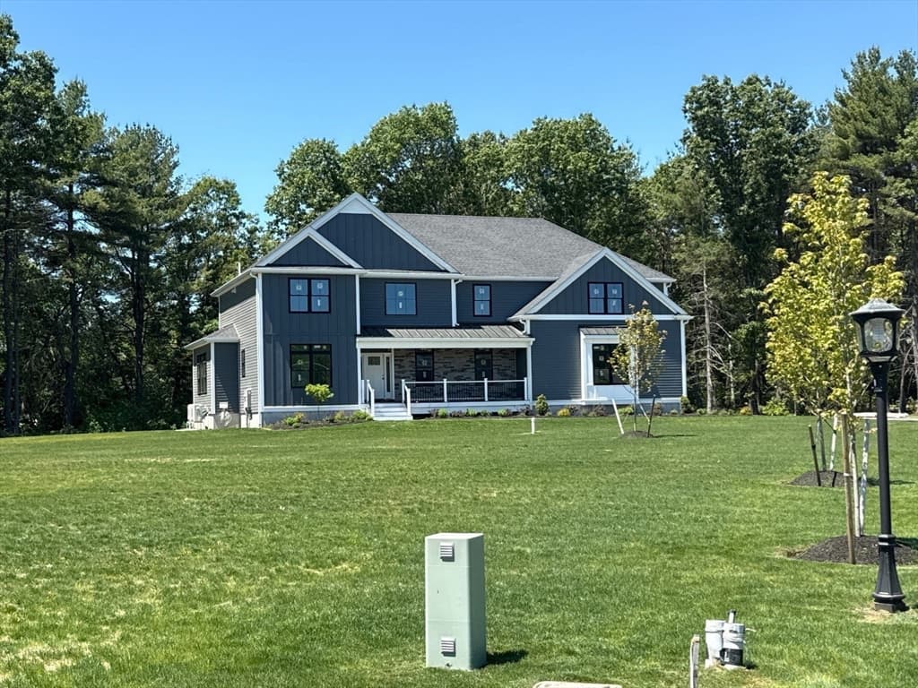 Single Family Residence at 1 King Philip Circle Lot 6, Wrentham MA 02093, Wrentham, photo 2 of 8