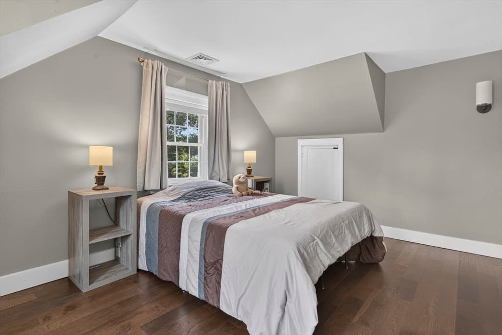 37 Acorn St, Middleboro MA 02346 photo 20