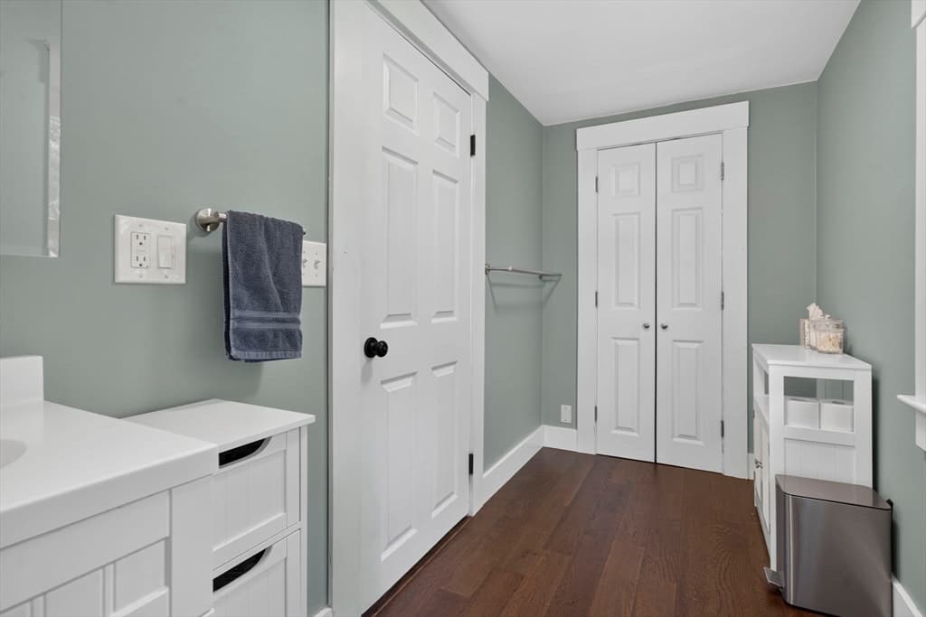 37 Acorn St, Middleboro MA 02346 photo 24