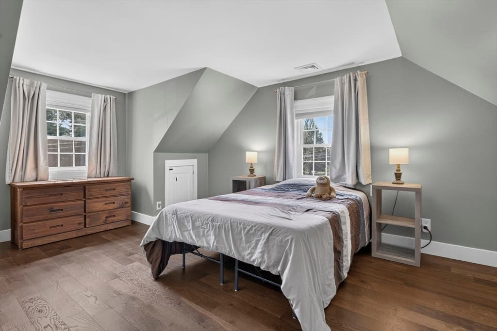 37 Acorn St, Middleboro MA 02346 photo 19