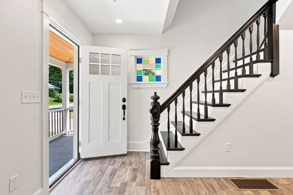 21 King Street, Hanover MA 02339 photo 5