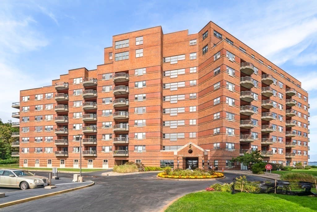 3 Seal Harbor Rd, Winthrop MA 02152