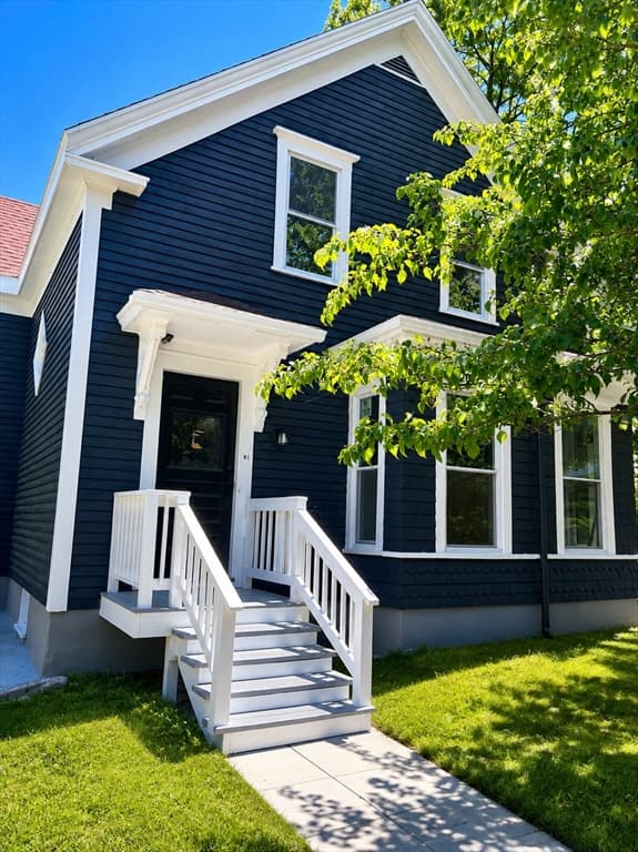 81 Oak St, Middleboro MA 02346 photo 4