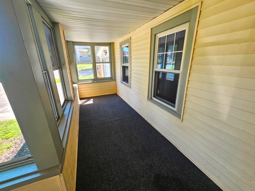 186 Burbank St, Pittsfield MA 01201 photo 2