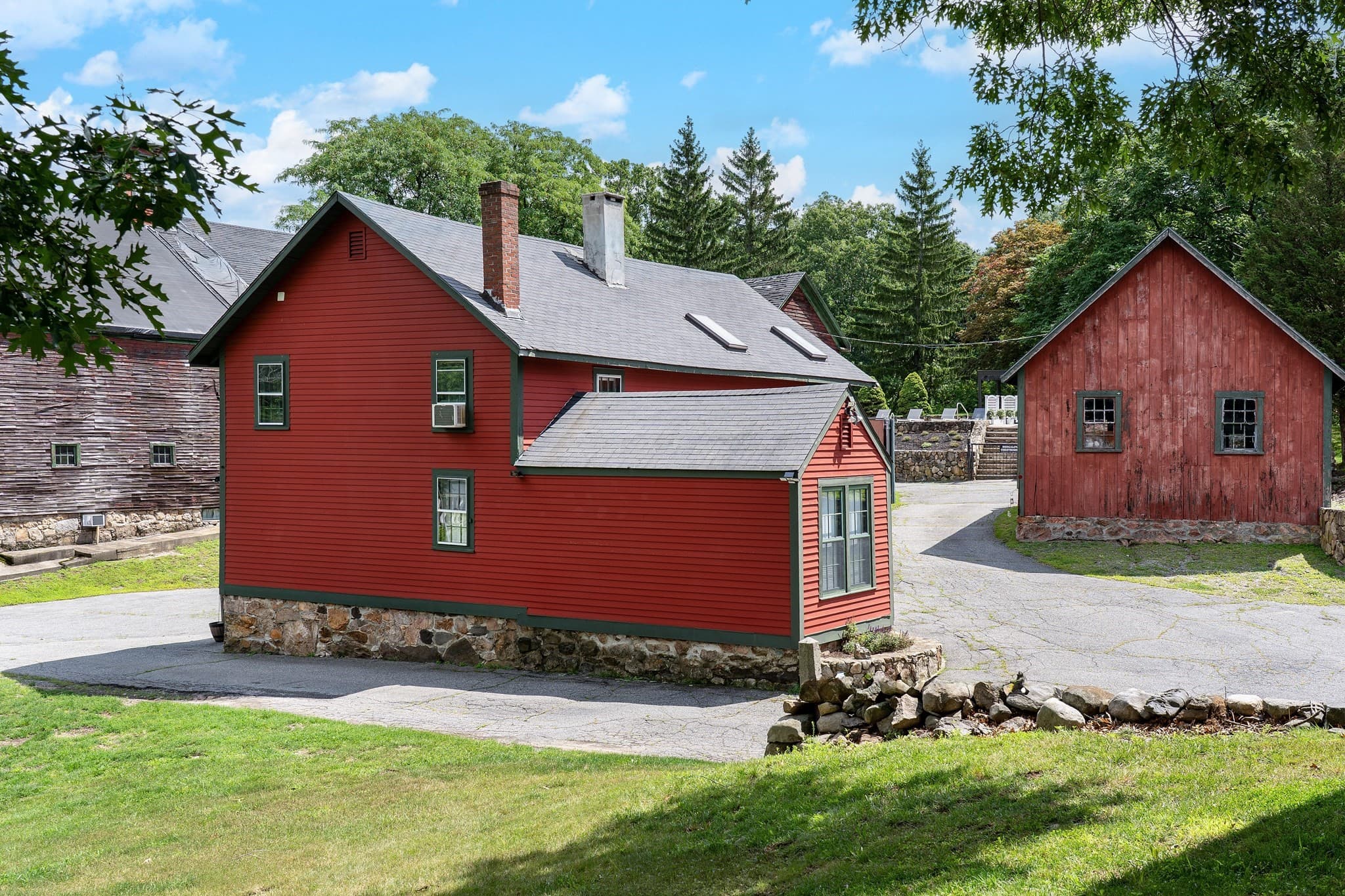 Single Family Residence at 11 Marbleridge Rd, North Andover MA 01845, North Andover, photo 9 of 38