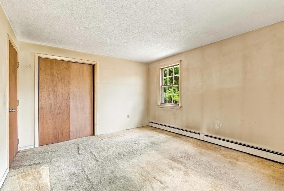 4 Picadilly St, Upton MA 01568 photo 24