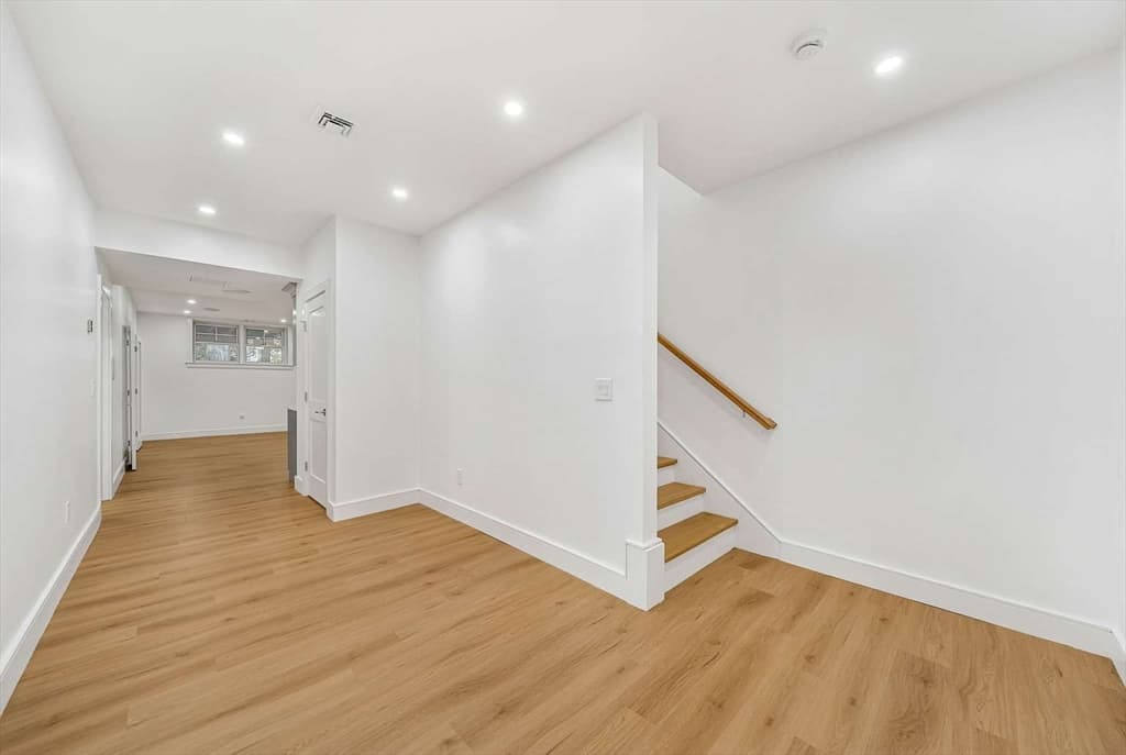 311 Dedham Ave, Needham MA 02492 photo 31