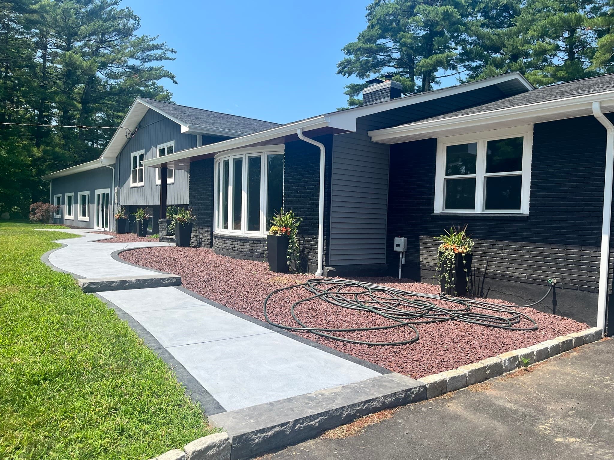 Single Family Residence at 15 Briggs Rd, Westport MA 02790, photo 3 of 34