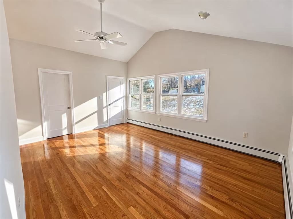 8 Grace Rd, Woburn MA 01801 photo 2