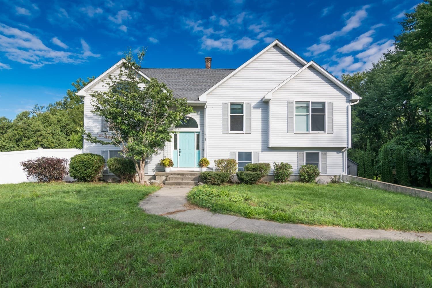 4 Phillips Place, Hadley MA 01035