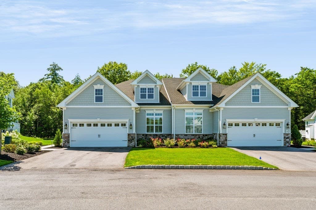 Condominium at 56 Ingalls Village Way # 25, Boxford MA 01921, Boxford, photo 2 of 42