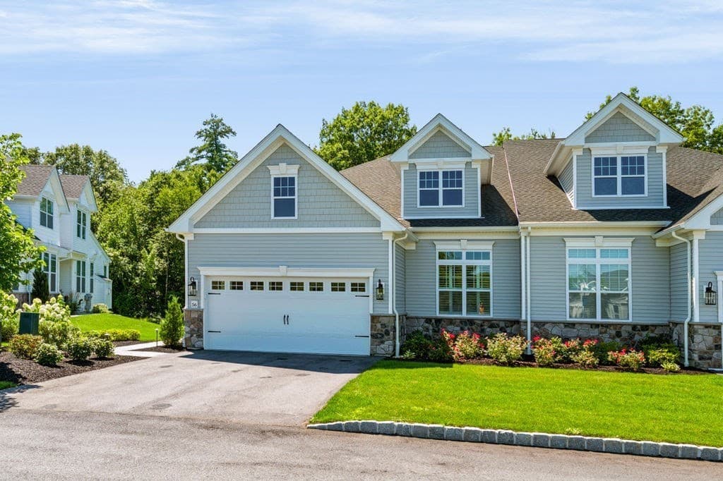 56 Ingalls Village Way # 25, Boxford MA 01921