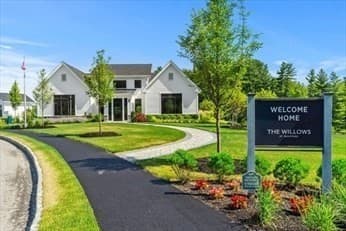 Condominium at 56 Ingalls Village Way # 25, Boxford MA 01921, Boxford, photo 38 of 42