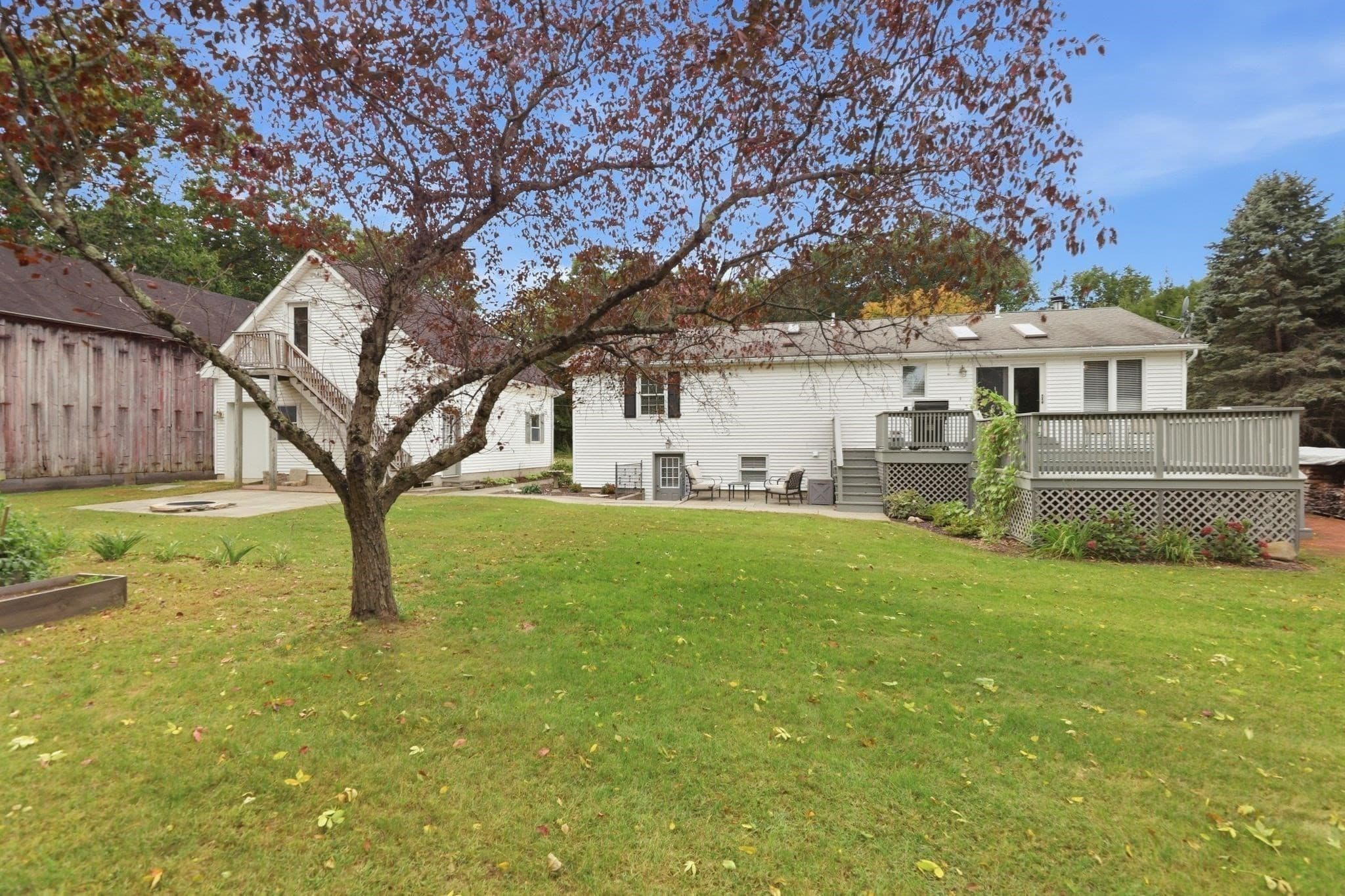 Single Family Residence at 96 Straits Rd, Hatfield MA 01038, Hatfield, photo 3 of 41