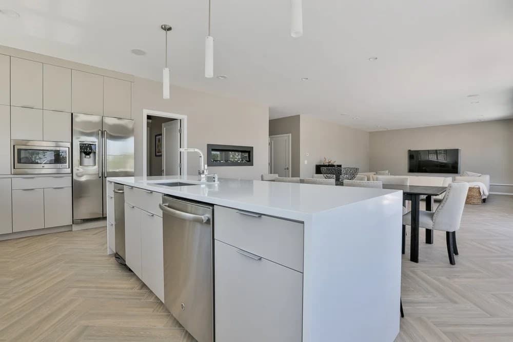 545 Highland, Marshfield MA 02050 photo 3