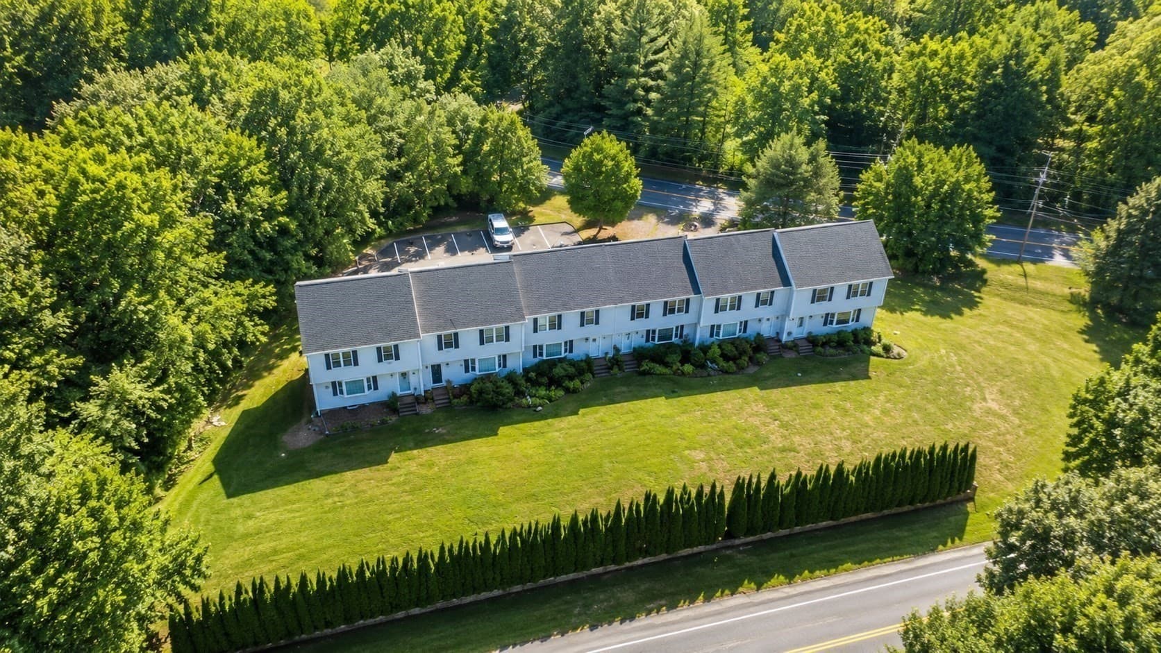 34 Old Plymouth St # 34, East Bridgewater MA 02333