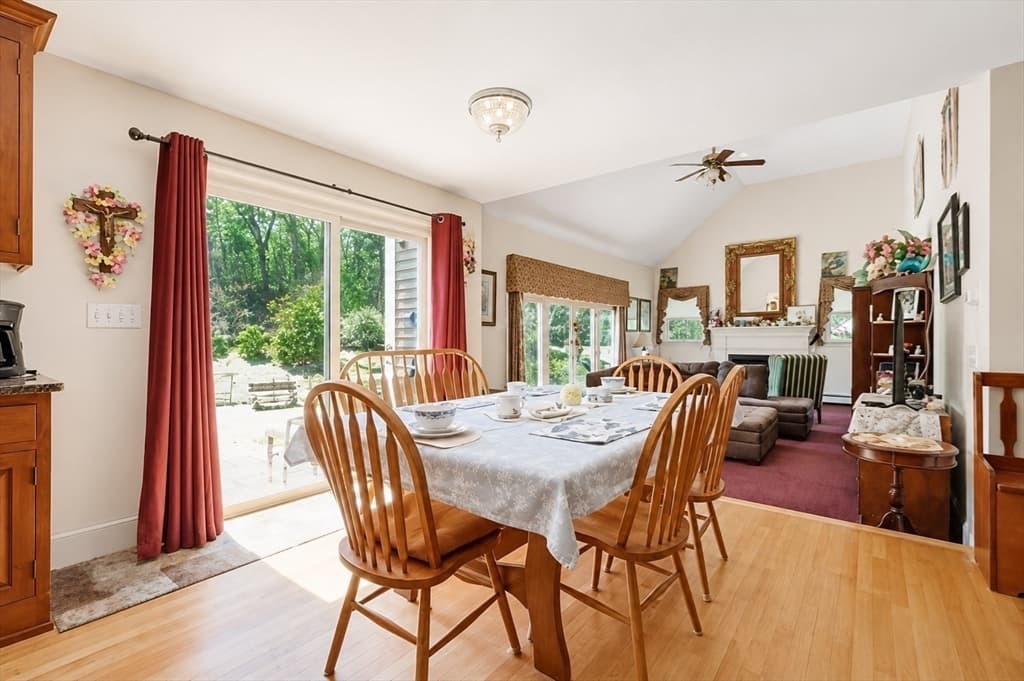 107 Mill St, Franklin MA 02038 photo 12