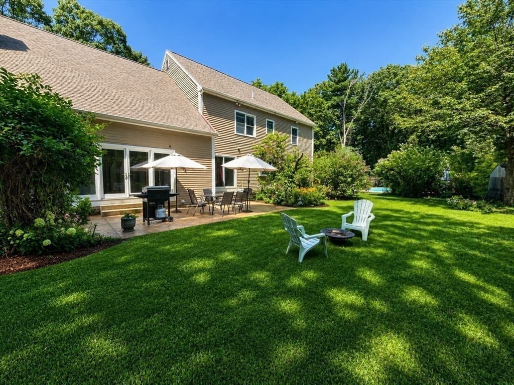 107 Mill St, Franklin MA 02038 photo 24