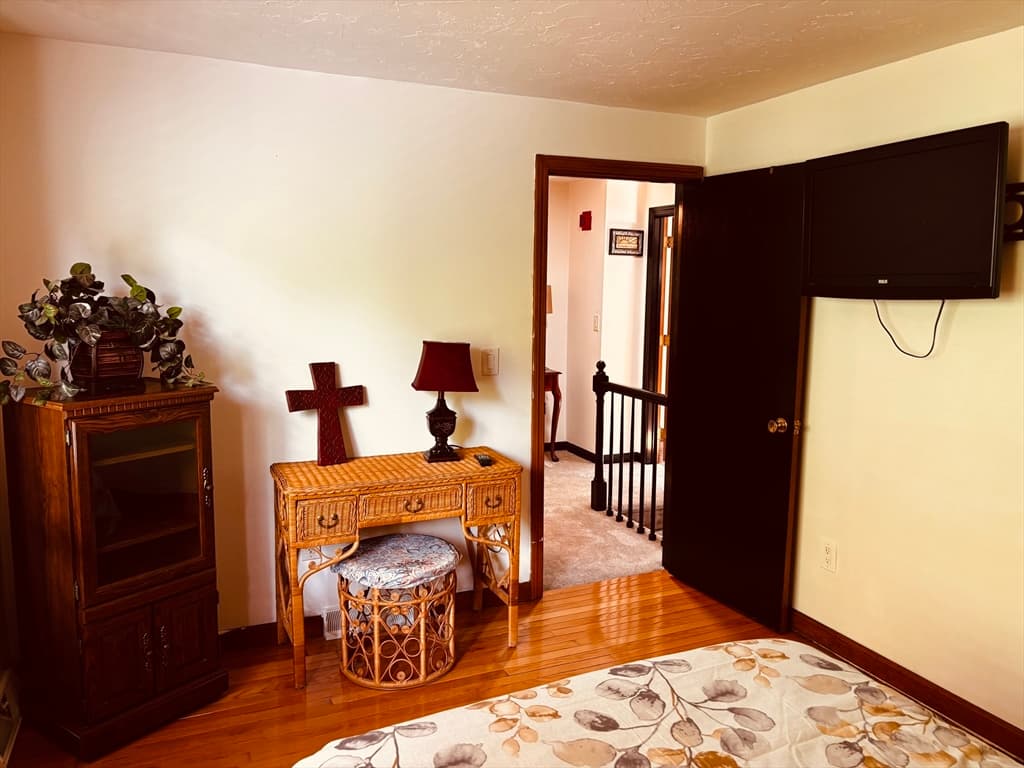 502 Cardinal Ln # 502, Tyngsborough MA 01879 photo 11