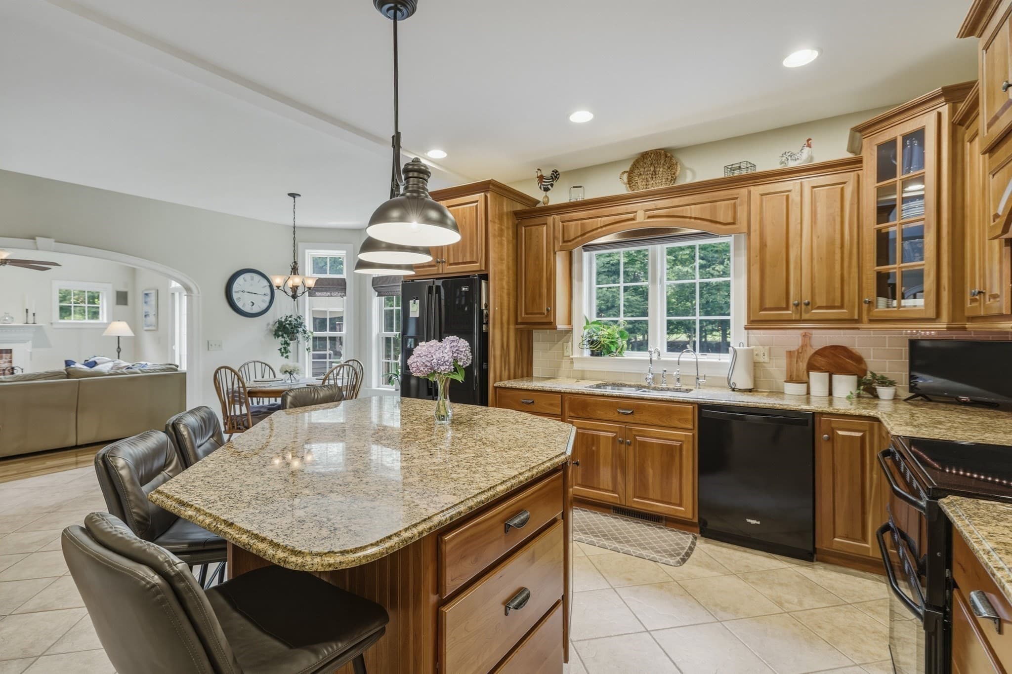 Single Family Residence at 2 Bayberry Ln, Hadley MA 01035, Hadley, photo 12 of 42