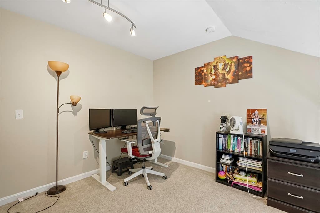 13 Knowlton Cir # 13, Upton MA 01568 photo 16