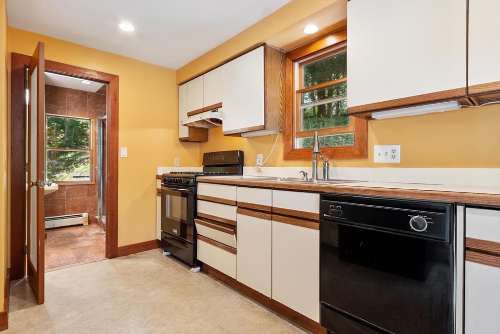 24 August Road, Sudbury MA 01776 photo 9