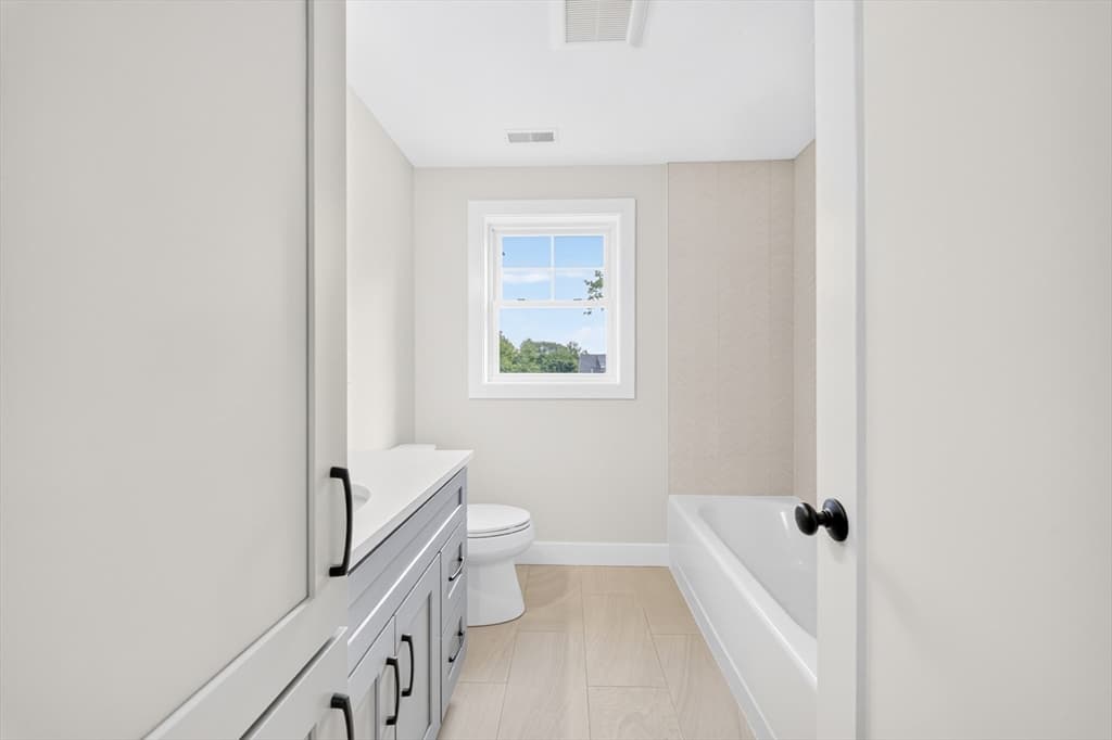 14 Neillian Way # 14, Bedford MA 01730 photo 16