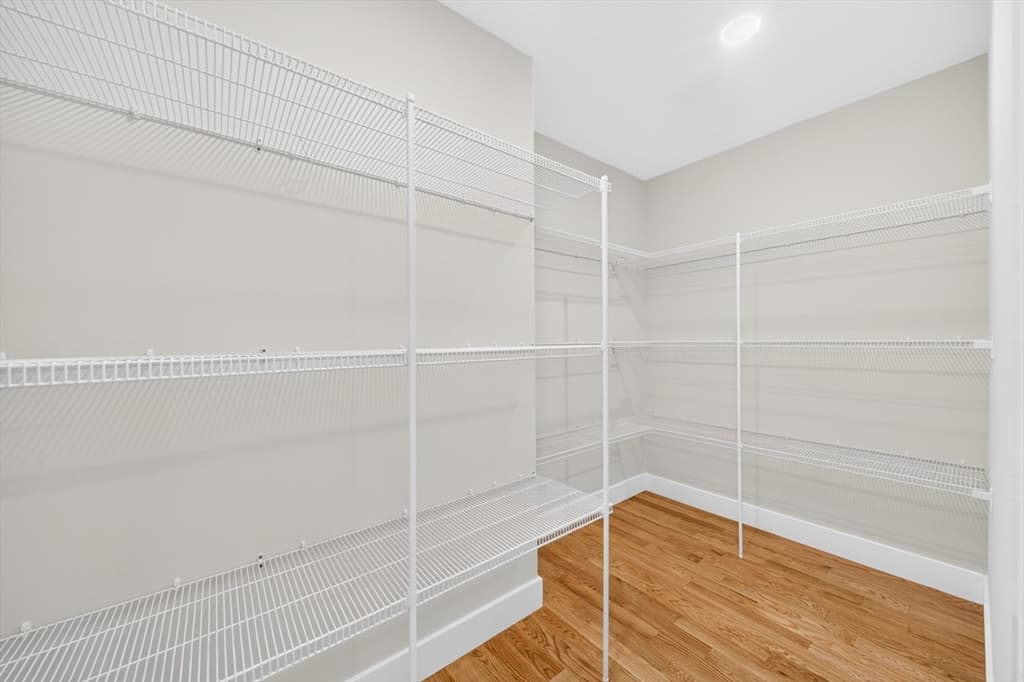 14 Neillian Way # 14, Bedford MA 01730 photo 9