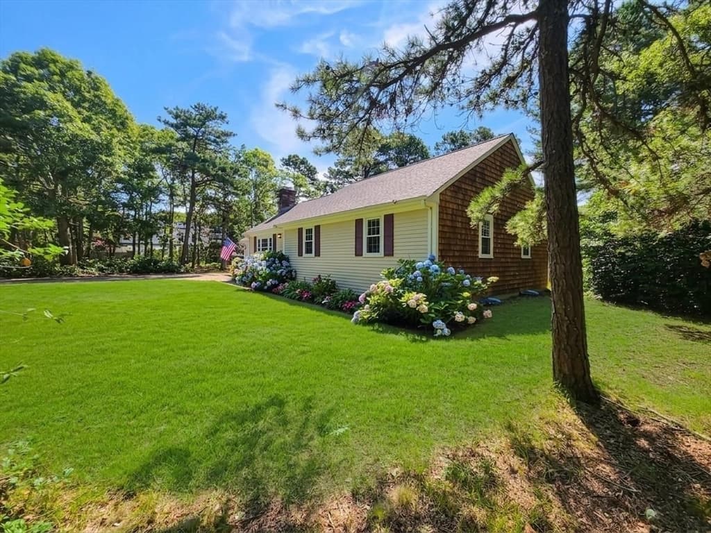 23 Prudence Ln, Barnstable MA 02635 photo 5