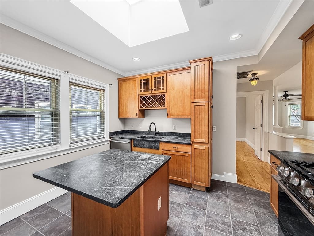 9 Odonnell Sq # 3, Boston MA 02122 photo 17